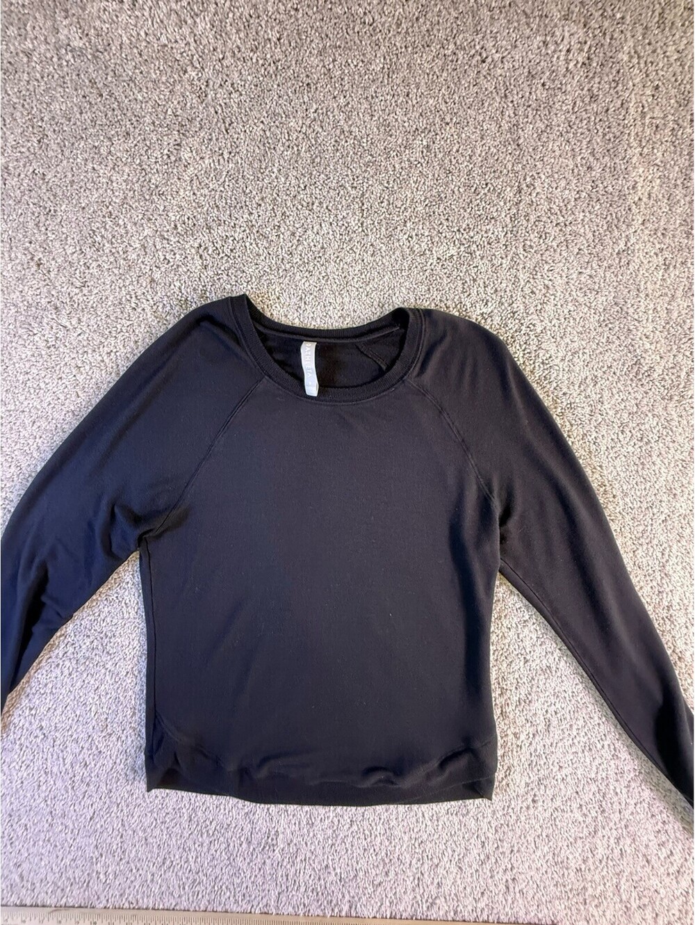 Athleta Womens Black Sweatshirt Size Small Round Neck Soft Long Sleeve Stretch